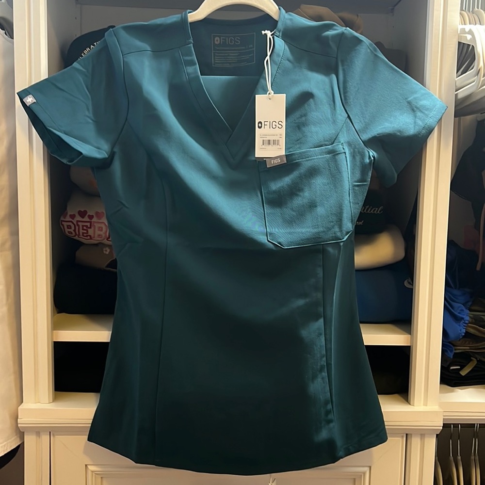 Figs Caribbean Blue scrub set